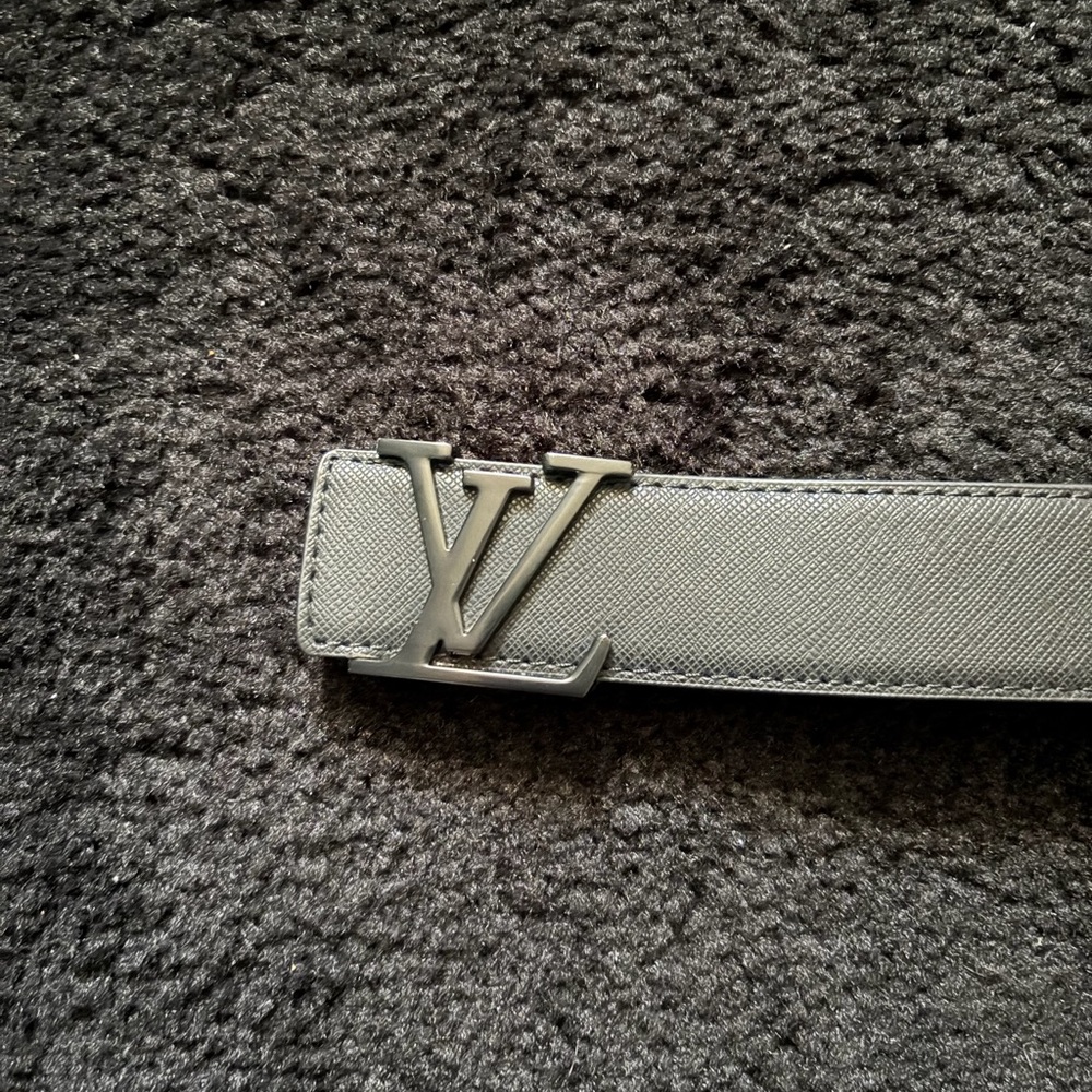 Black Louis Vuitton Men's Belt